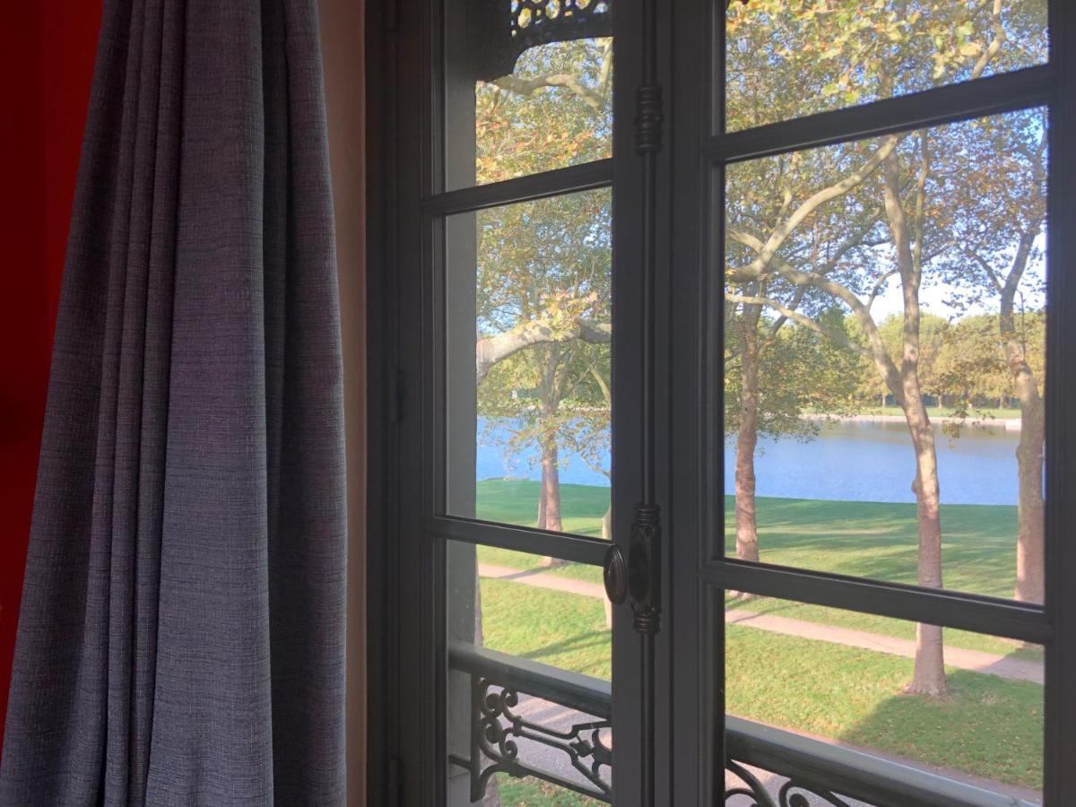 Bed In Versailles - Villa De La Piece D'Eau Des Suisses Εξωτερικό φωτογραφία
