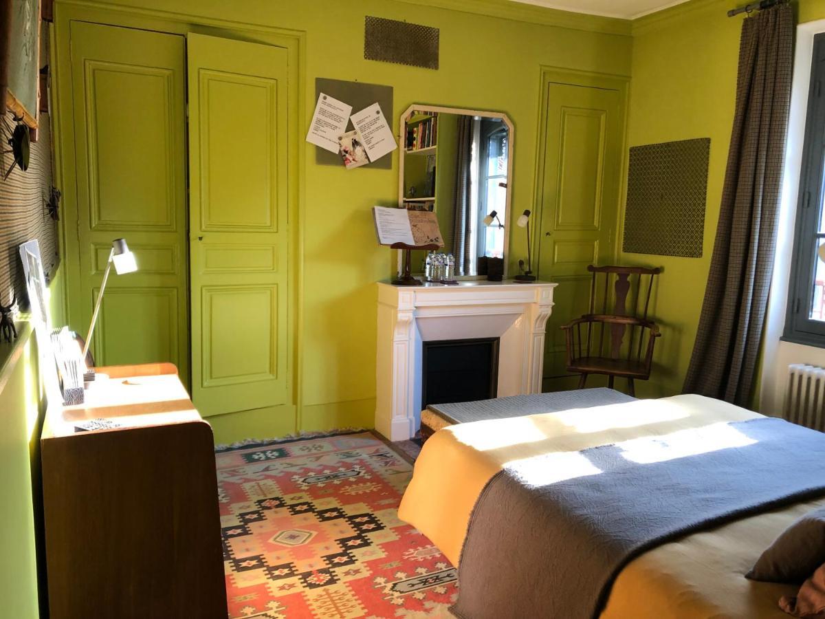 Bed In Versailles - Villa De La Piece D'Eau Des Suisses Εξωτερικό φωτογραφία